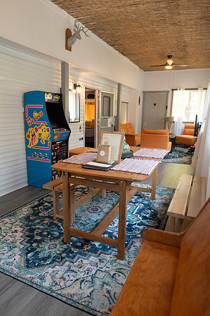 0042-20250922-Interiors