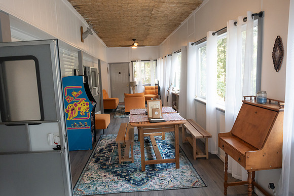 0070-20250922-Interiors