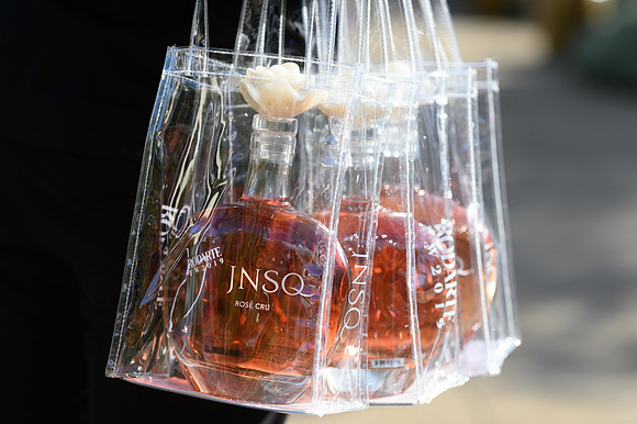 0109-JNSQ-2019-Favorites